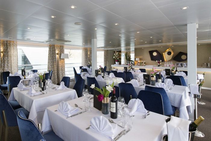 Restaurants, Bars & Cafés on MS Symphonie